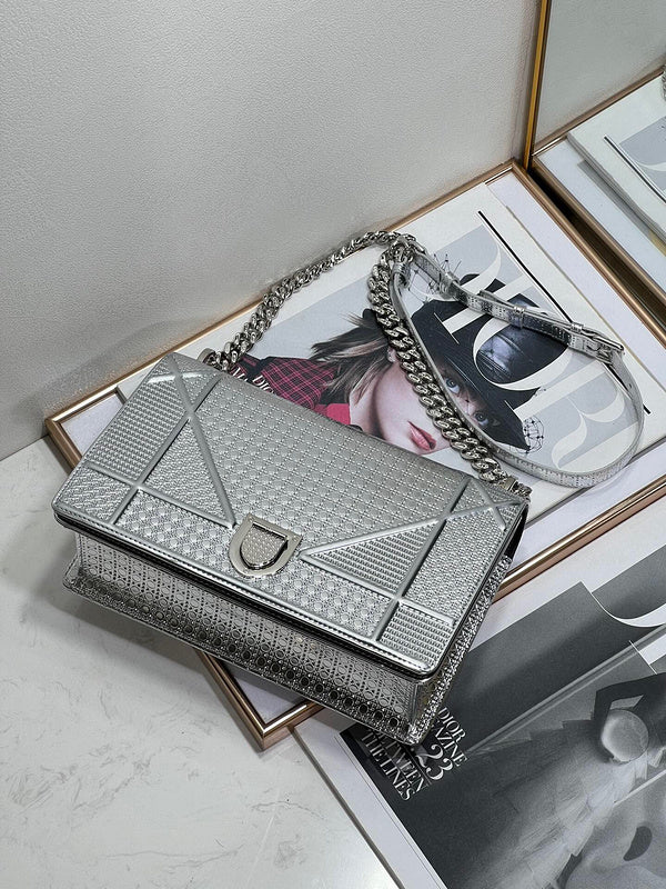 LTB - Luxe Touch Bags - 647