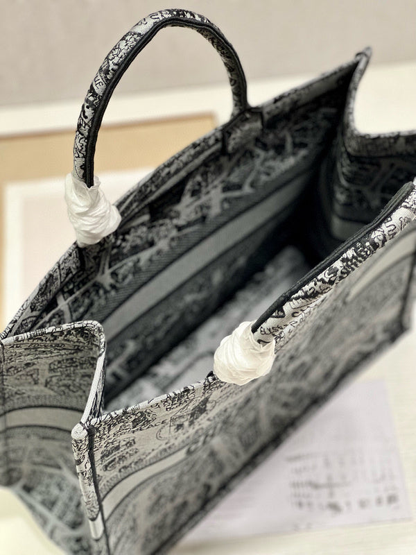 LTB - Luxe Touch Bags - 132