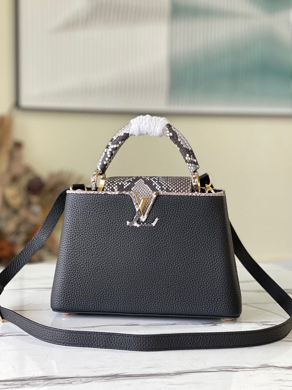 Fashion Luxe Touch bags - 5563