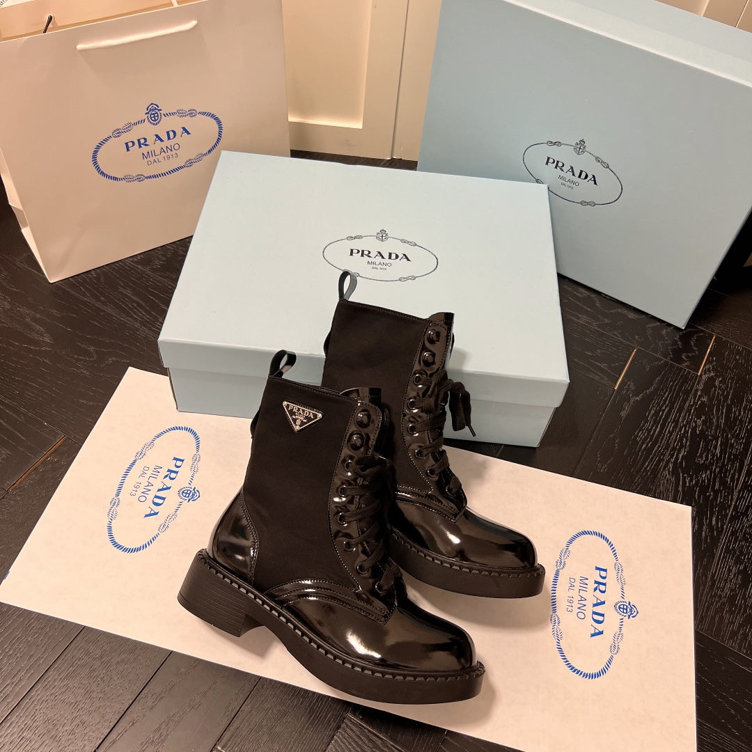 PD BRUSHED-LEATHER AND RE-NYLON BOOTS SHINY BLACK