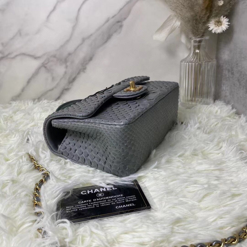 Luxe Touch Bags 

 -  Bags - 3038