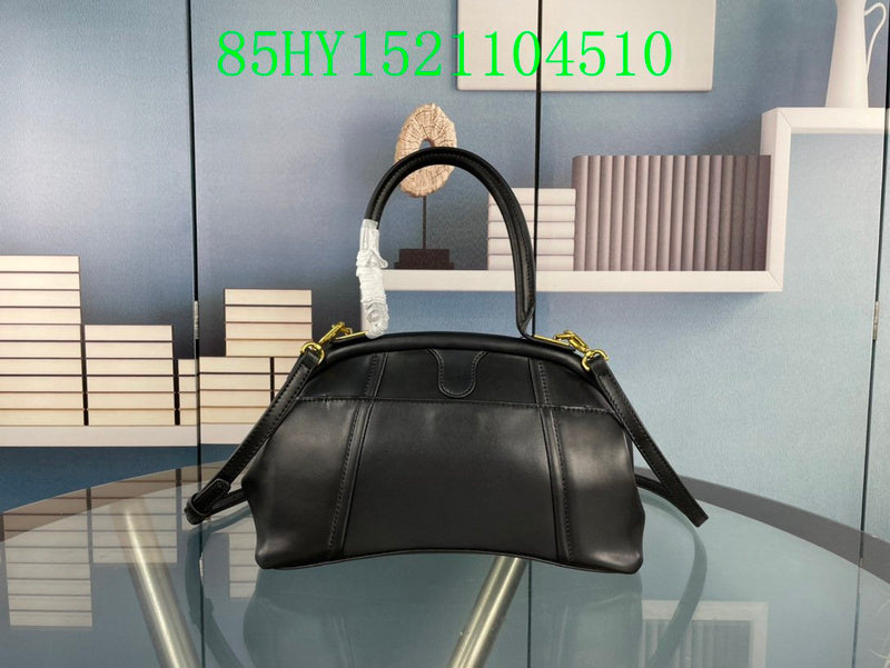 Luxe Touch Fashion - BGA Bags - 2011