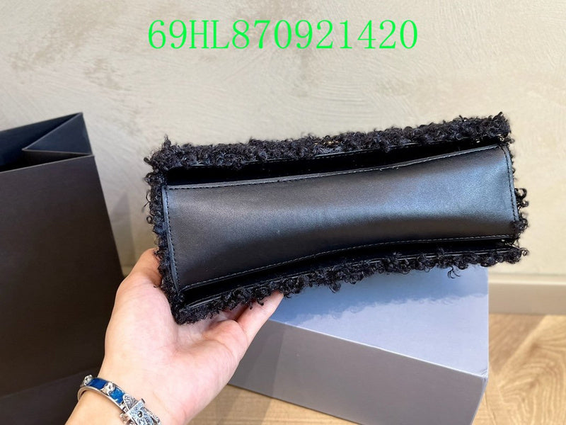 Luxe Touch Fashion - BGA Bags - 2040