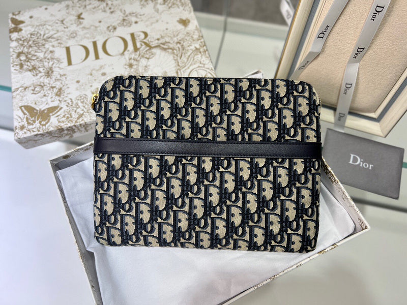 LTB - Luxe Touch Bags - 581