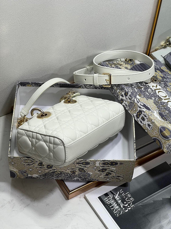 LTB - Luxe Touch Bags - 711