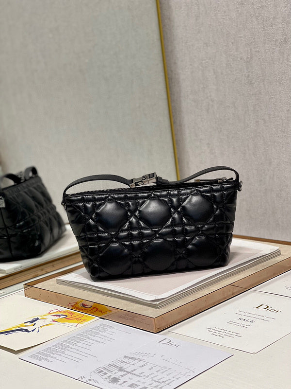 LTB - Luxe Touch Bags - 477