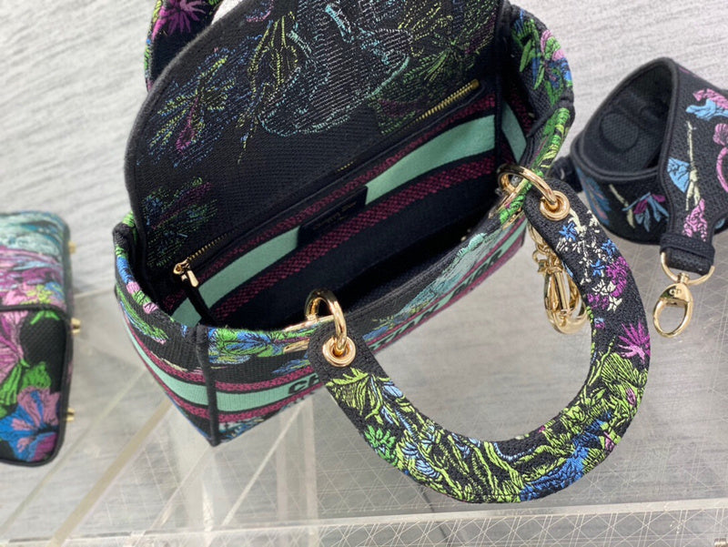 LTB - Luxe Touch Bags - 019