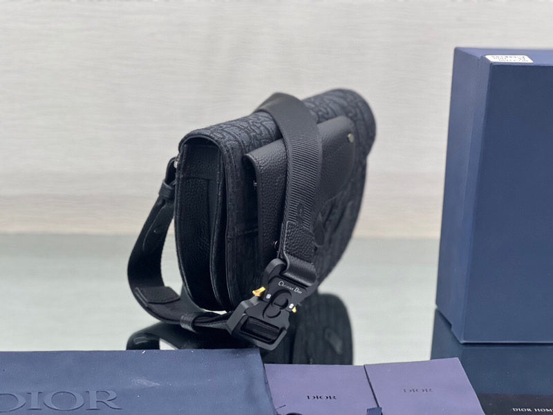 LTB - Luxe Touch Bags - 1611