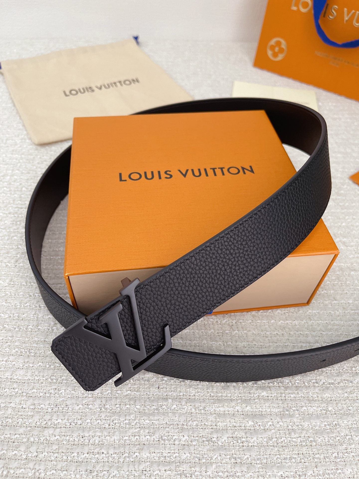 LTB  -Luxury  LUV  BELTS 024