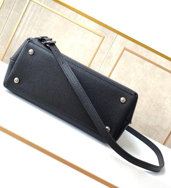 Luxe Touch Bags 

 - LTB Bags - 2499