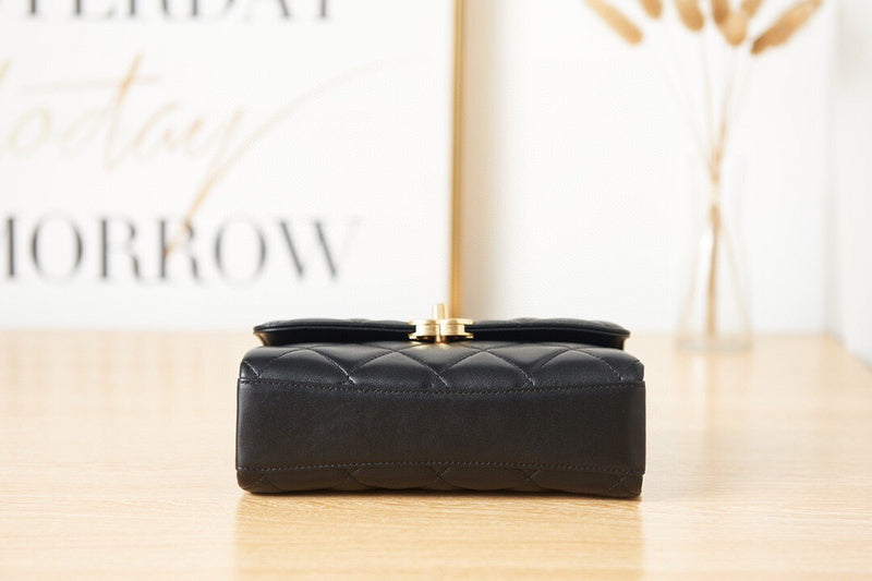 Luxe Touch Bags 

 -  Bags - 2872