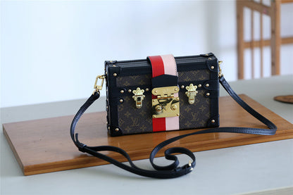 Luxe Touch Fashion LTB-bags - 8235