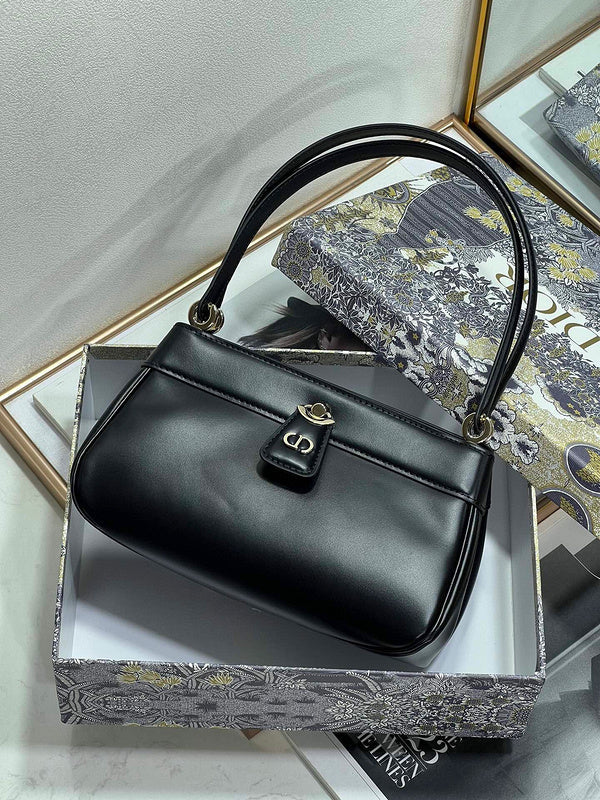 LTB - Luxe Touch Bags - 657