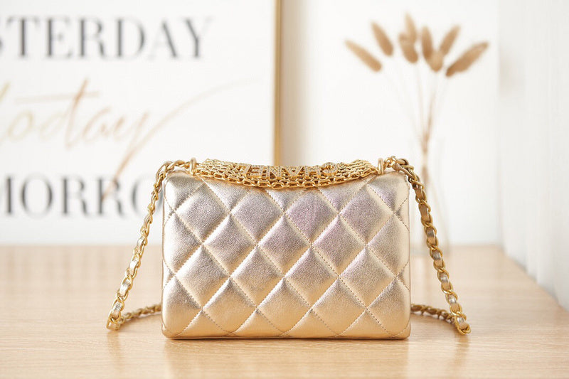 Luxe Touch Bags 

 -  Bags - 2875