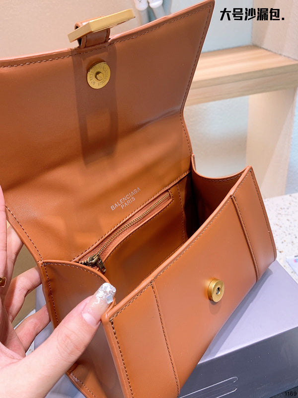 Luxe Touch Fashion - BGA Bags - 1520