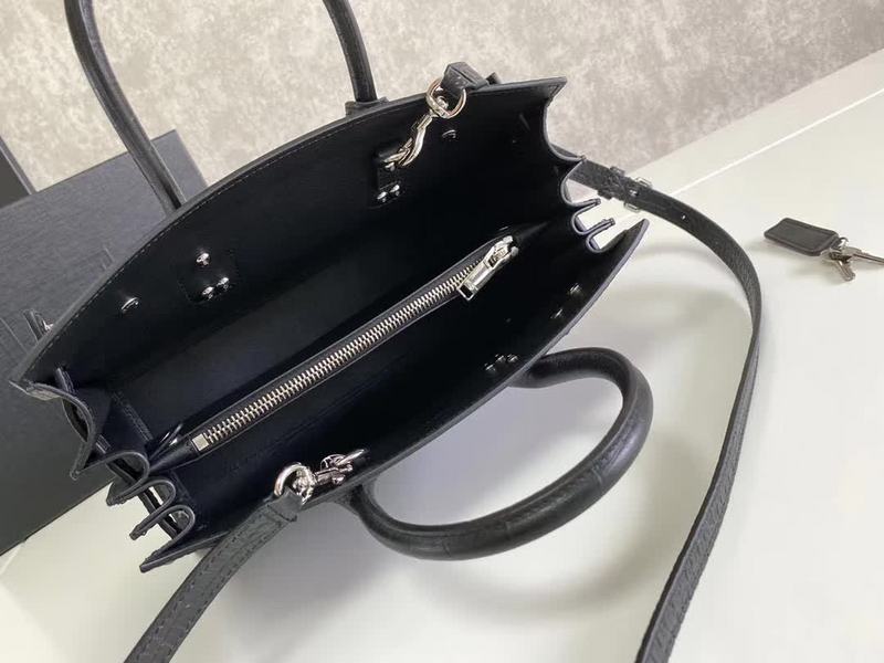 LTB - SLY Bags 445