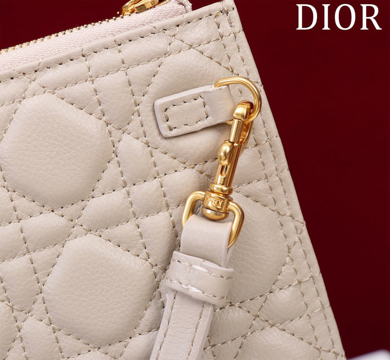 LTB - Luxe Touch Bags - 778
