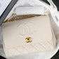 CC COCO MARK FLAP BAG WHITE 22CM