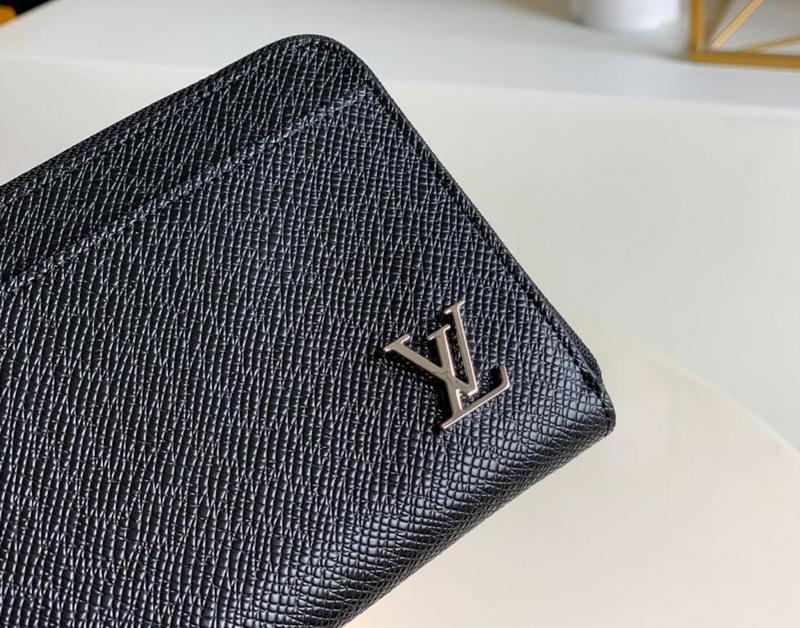 Luxe Touch Bags -   2640