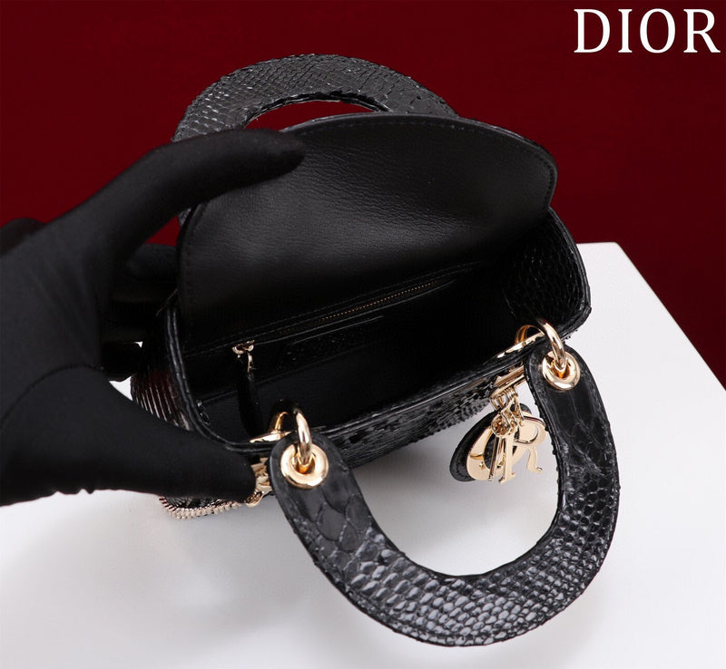 LTB - Luxe Touch Bags - 117