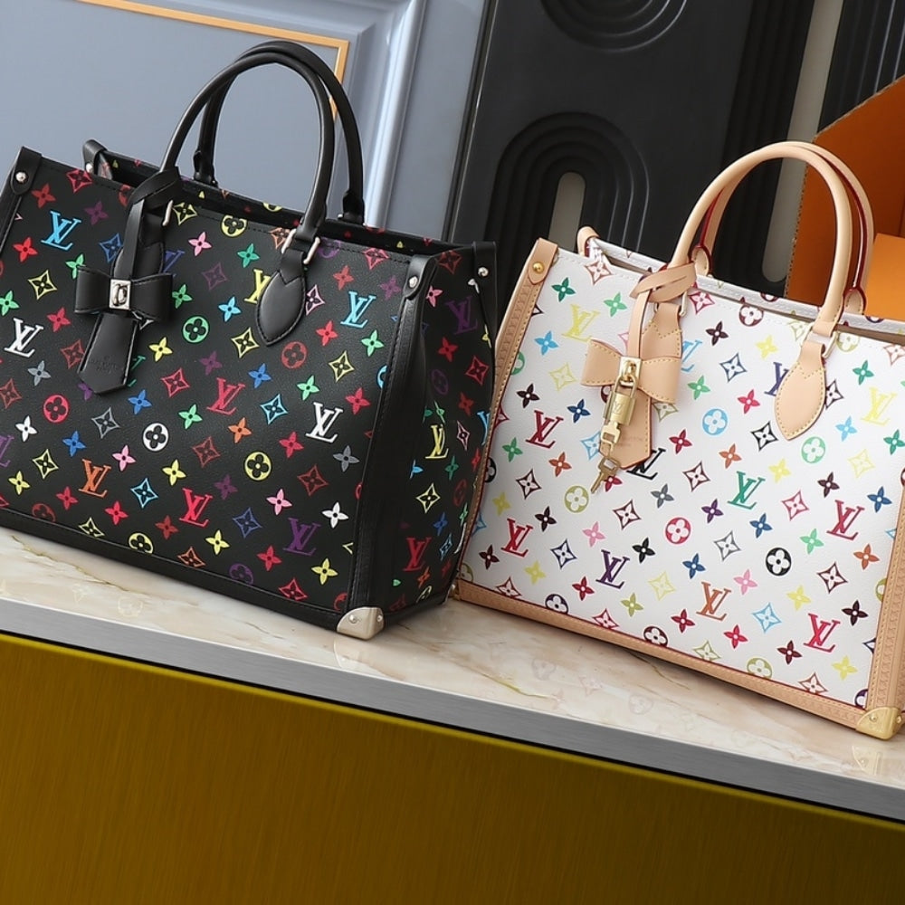 LV X MURAKAMI ONTHEGO MM MONOGRAM WHITE 35CM M13079