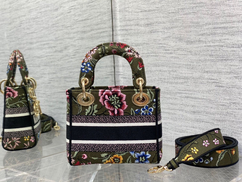 LTB - Luxe Touch Bags - 1186