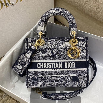 LTB - Luxe Touch Bags - 083