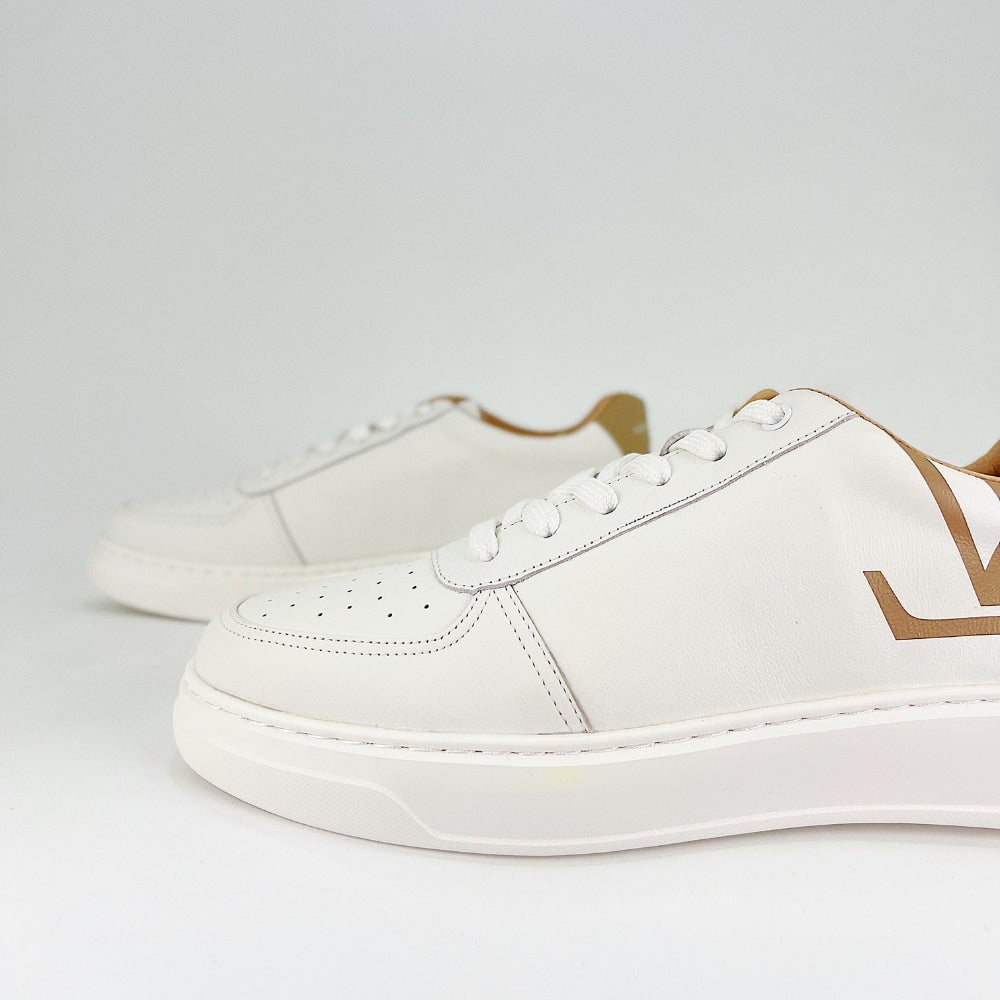 LV RIVOLI SNEAKER WHITE