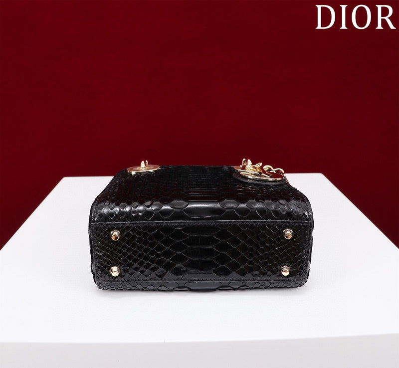 LTB - Luxe Touch Bags - 117