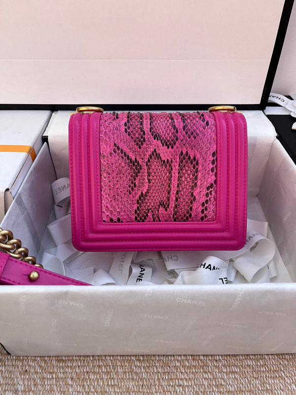 Luxe Touch Bags 

 -  Bags - 3413