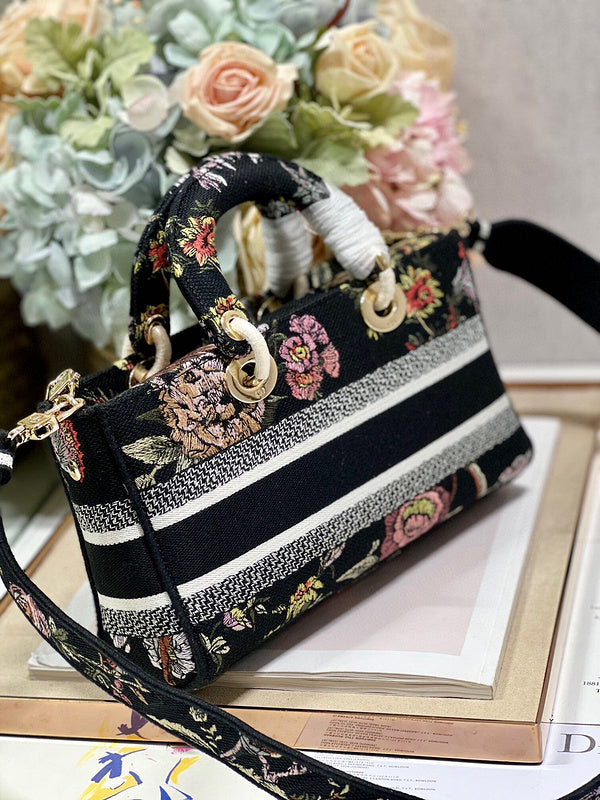 LTB - Luxe Touch Bags - 1213
