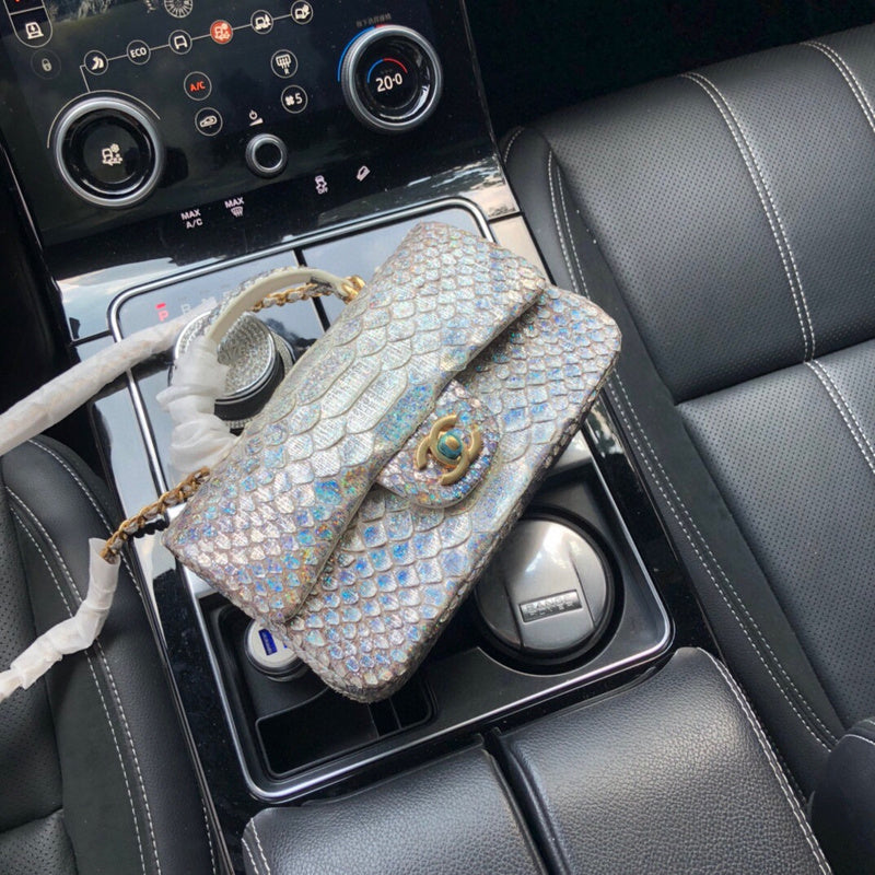 Luxe Touch Bags 

 -  Bags - 2955
