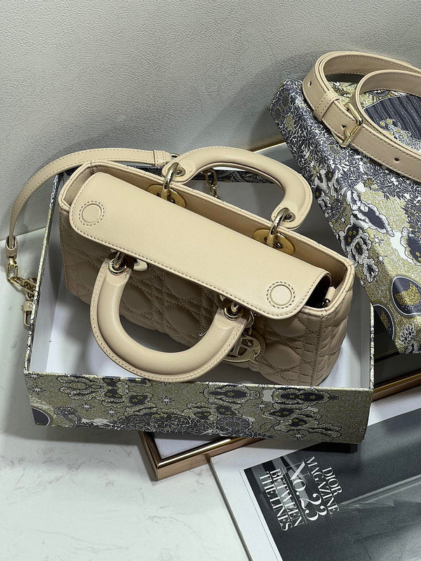 LTB - Luxe Touch Bags - 693