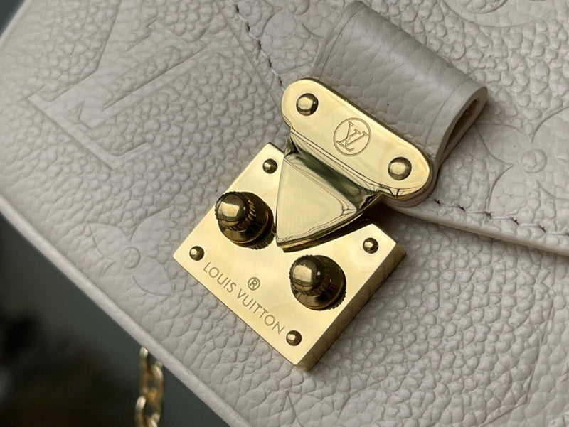 Fashion Luxe Touch bags - 5184
