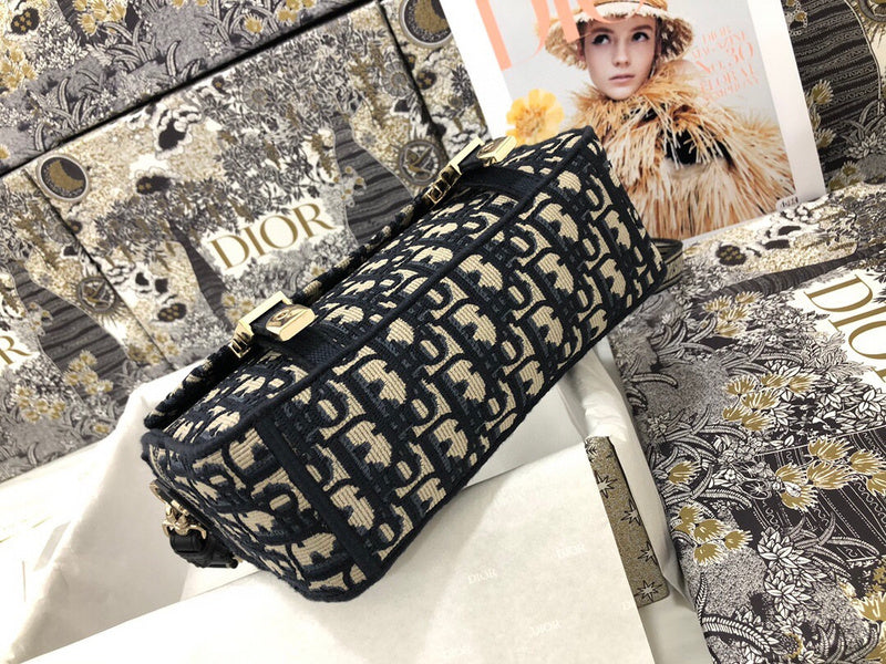 LTB - Luxe Touch Bags - 1585