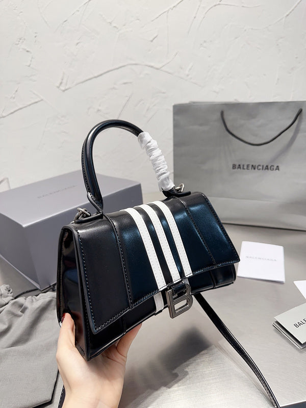 Luxe Touch Fashion - BGA Bags - 1575