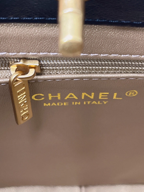 Luxe Touch Bags 

 -  Bags - 3391