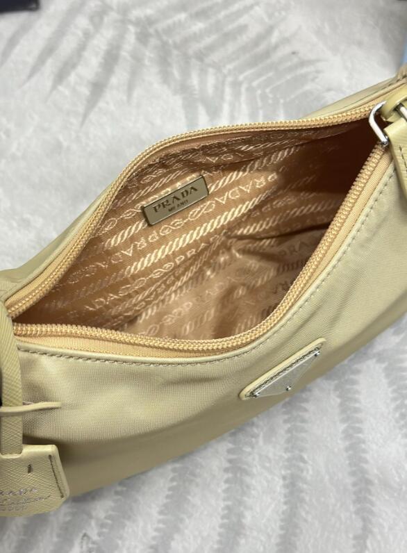 Luxe Touch Bags 

 - PD Bags - 057