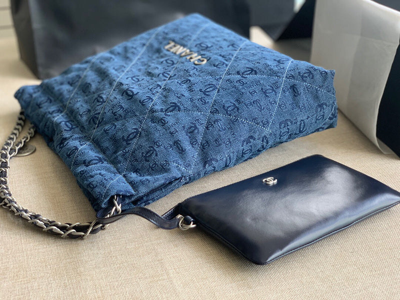Luxe Touch Bags 

 -  Bags - 2900