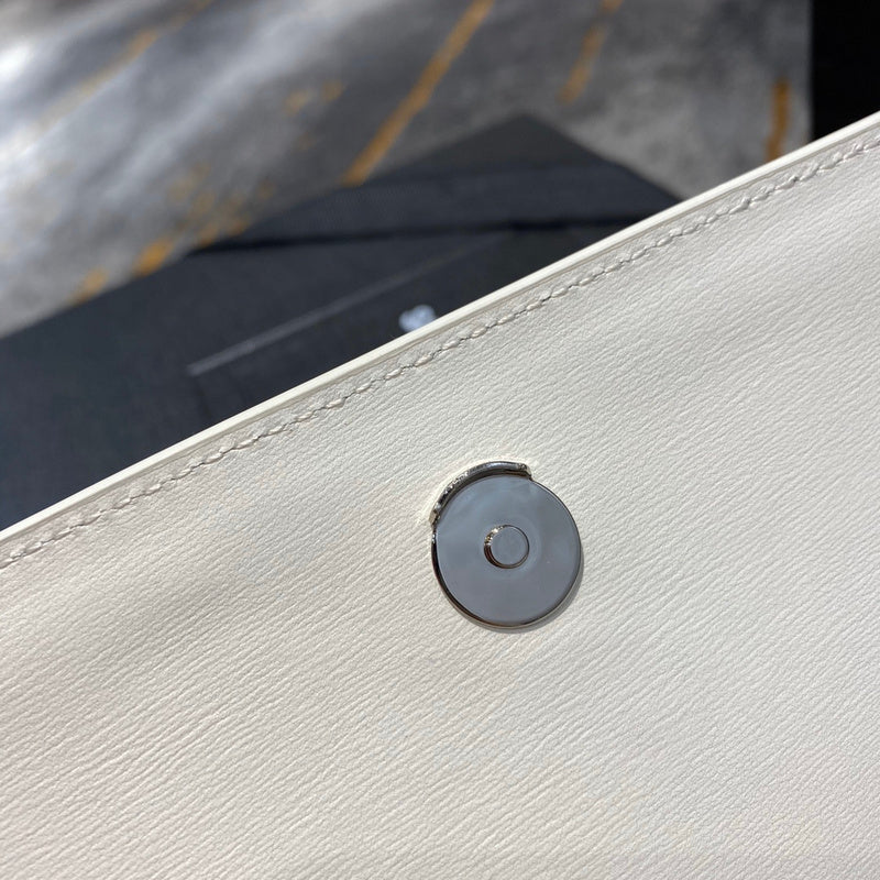 Luxe Touch - SLY Bags 463