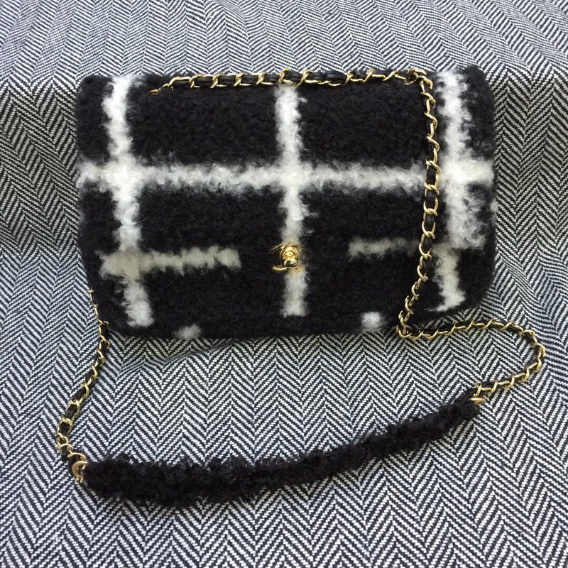 Luxe Touch Bags 

 -  Bags - 3486