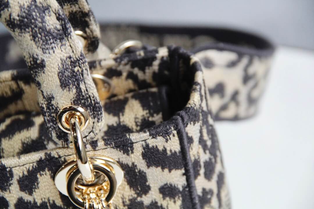 DIR 44532 Lady D-Lite Handbag shoulder bag cross body bags mini 17cm 24cm Leopard Print light yellow