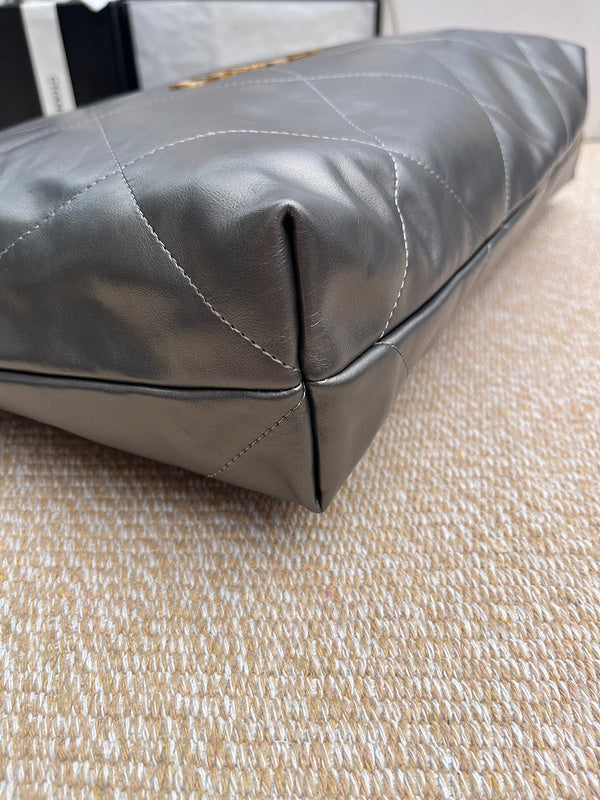 Luxe Touch Bags 

 -  Bags - 3100