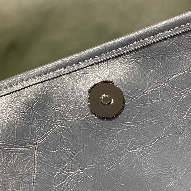 Luxe Touch - SLY Bags 355