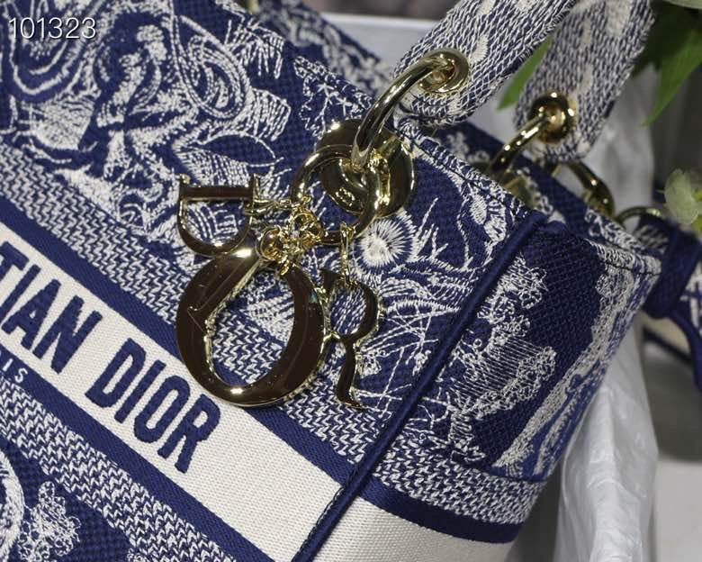LTB - Luxe Touch Bags - 085