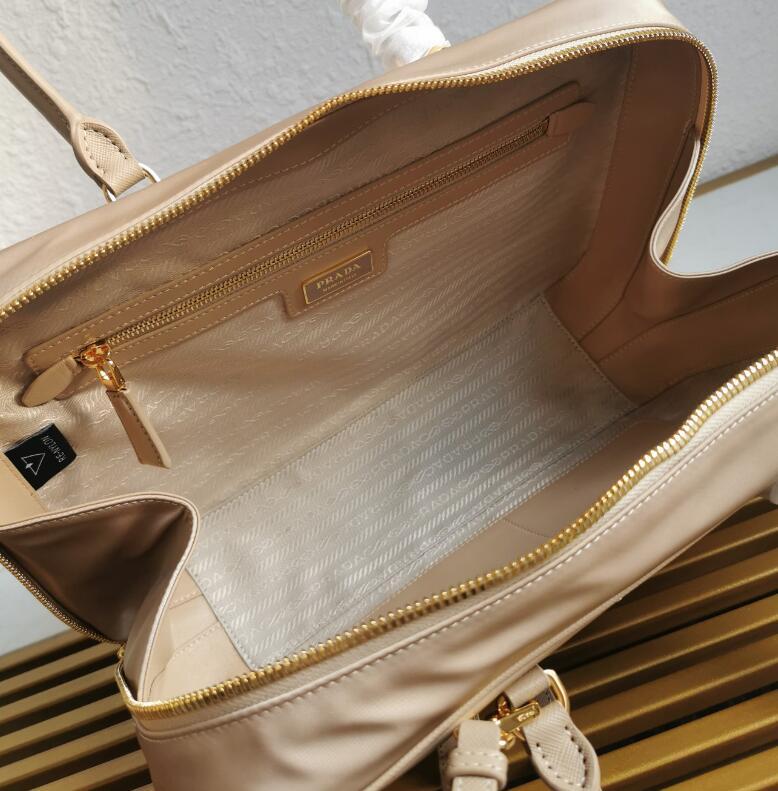 Luxe Touch Bags 

 - PD Bags - 018