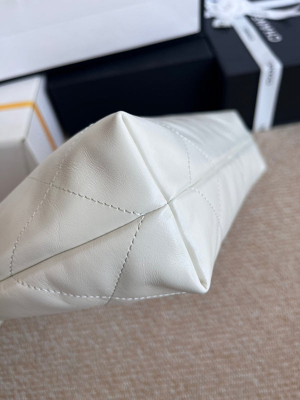 Luxe Touch Bags 

 -  Bags - 3225