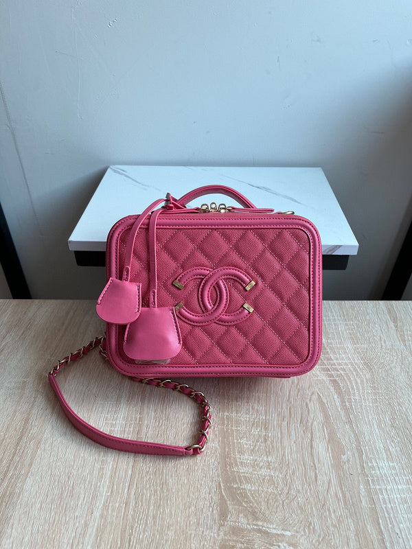 Luxe Touch Bags 

 -  Bags - 2711