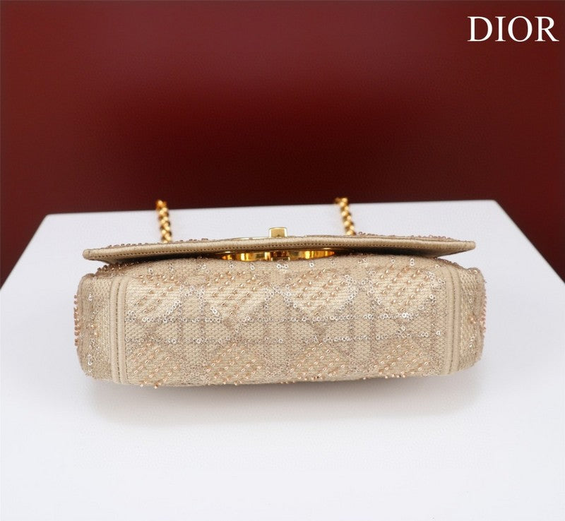 LTB - Luxe Touch Bags - 2014
