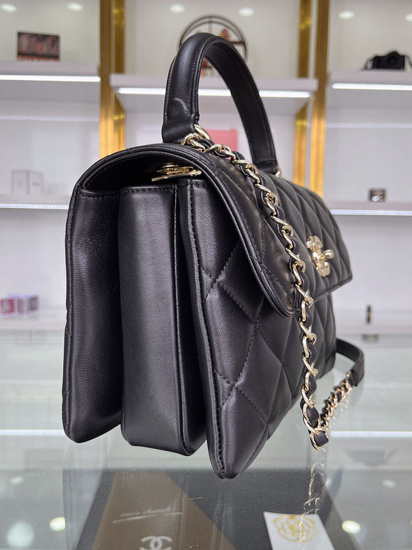 Luxe Touch Bags 

 -  Bags - 3272